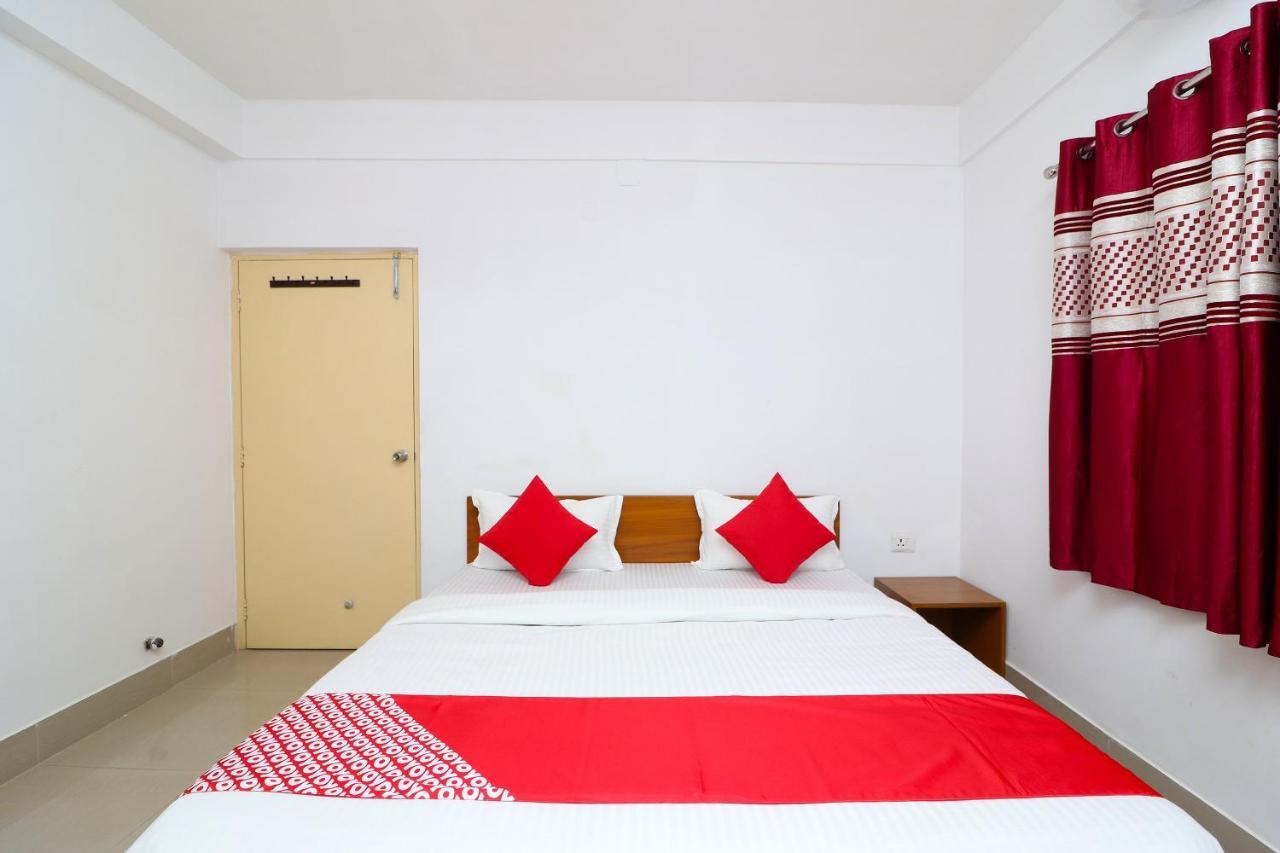 Oyo 30269 Amar Raj Inn Kalkuta Zewnętrze zdjęcie