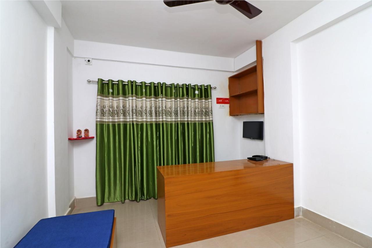 Oyo 30269 Amar Raj Inn Kalkuta Zewnętrze zdjęcie