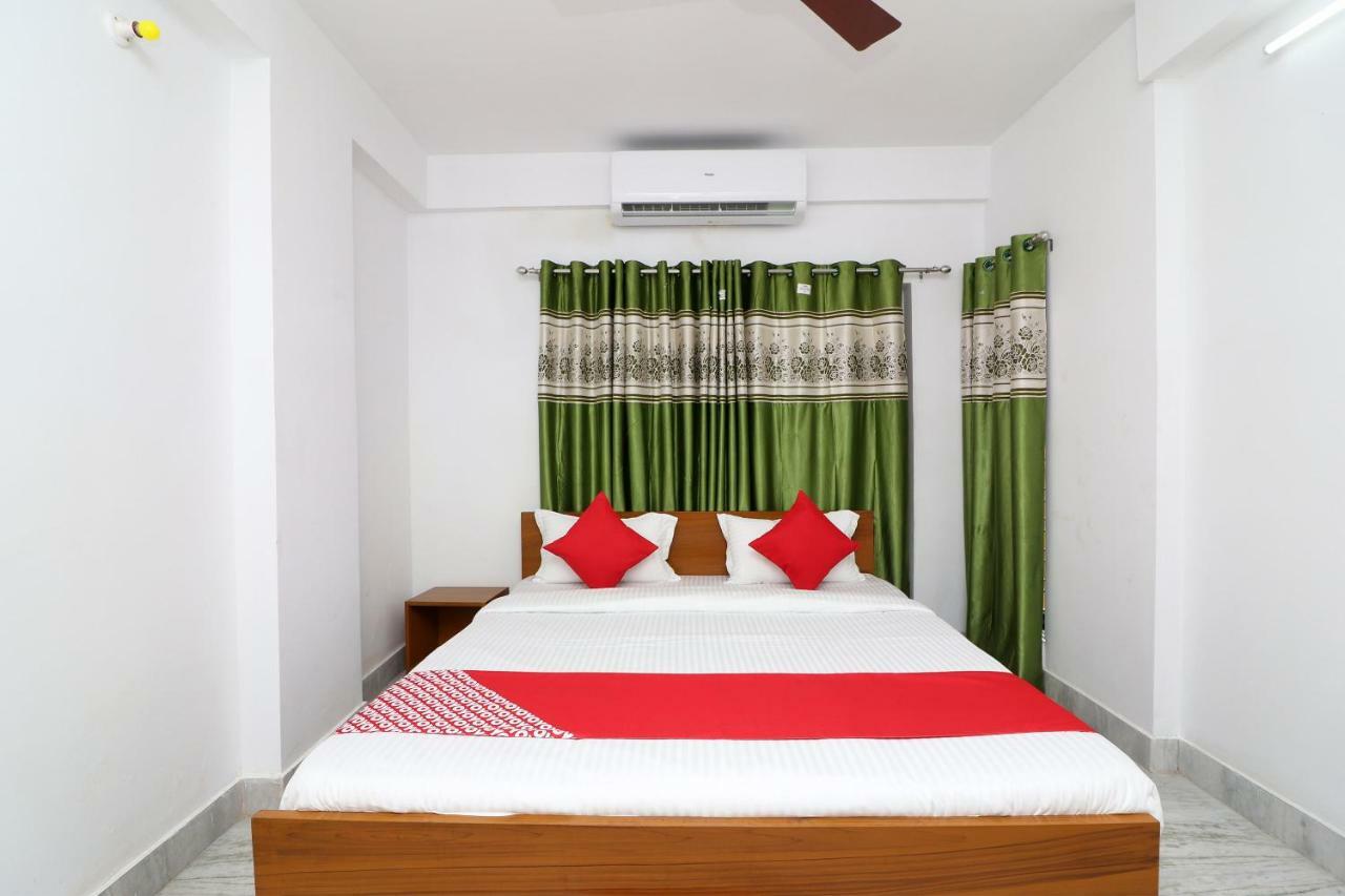 Oyo 30269 Amar Raj Inn Kalkuta Zewnętrze zdjęcie