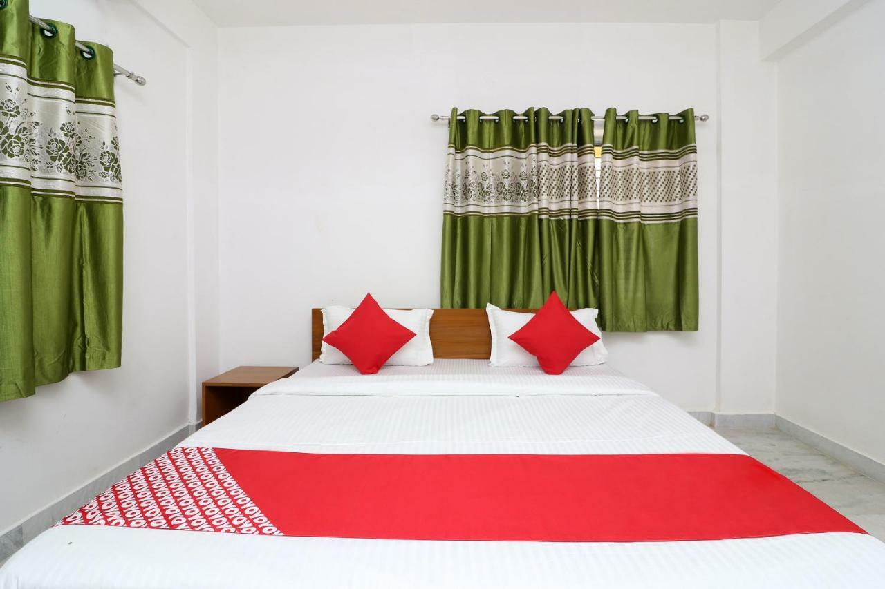 Oyo 30269 Amar Raj Inn Kalkuta Zewnętrze zdjęcie